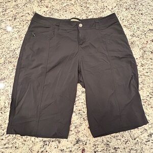 Royal Robbins Women's‎ Dark Gray Bermudas